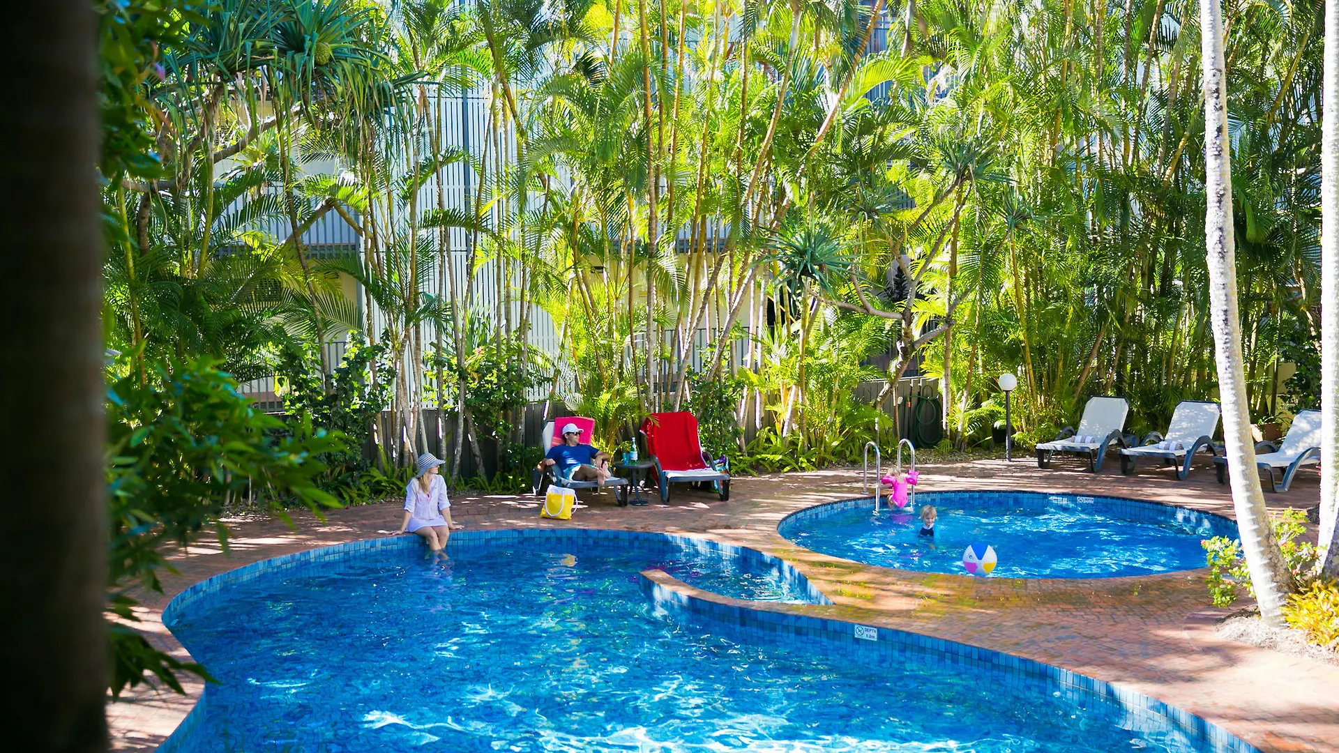 Aparthotel Ocean Breeze Resort Noosa Heads