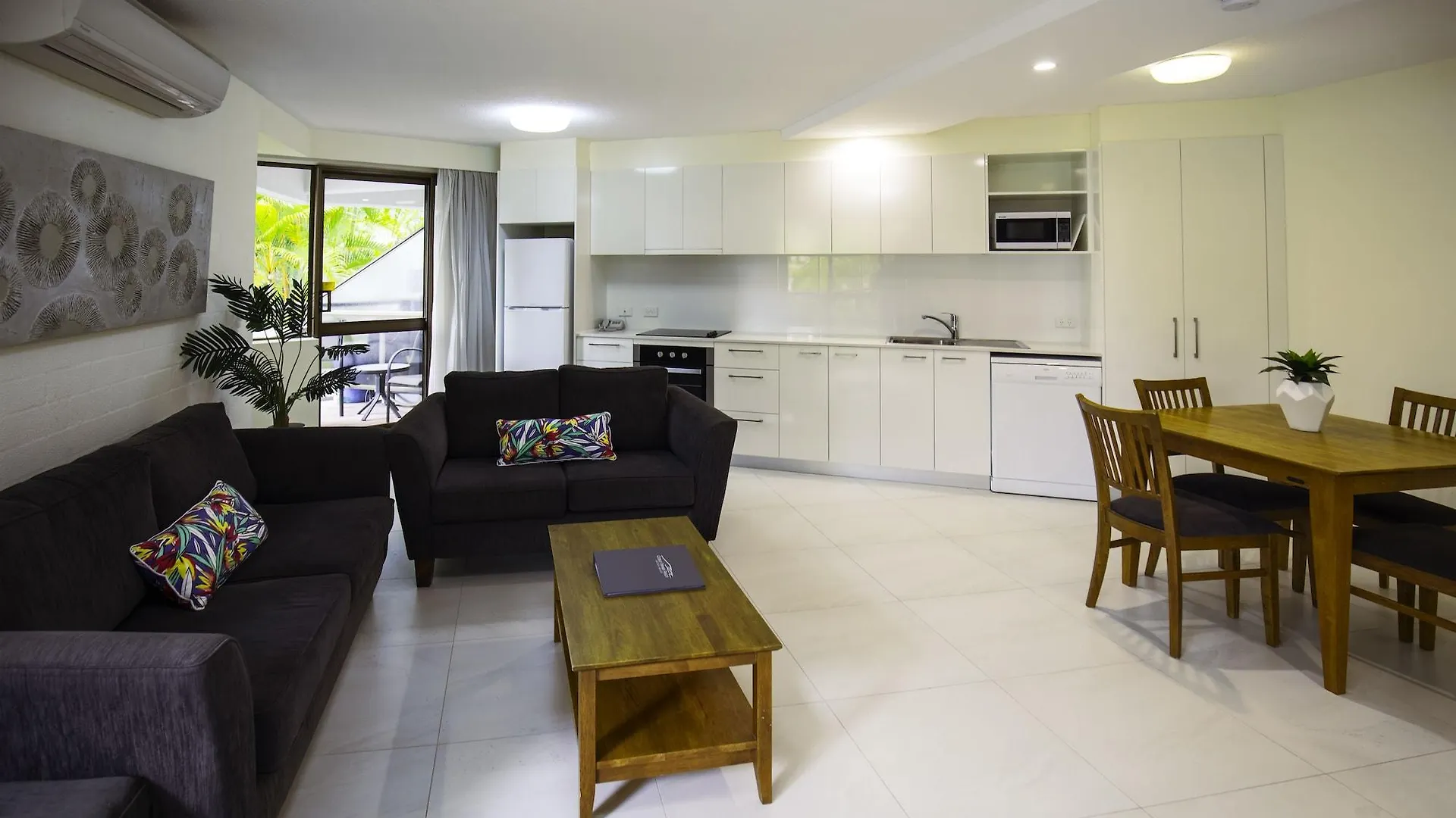 Ocean Breeze Resort Noosa Heads Australia