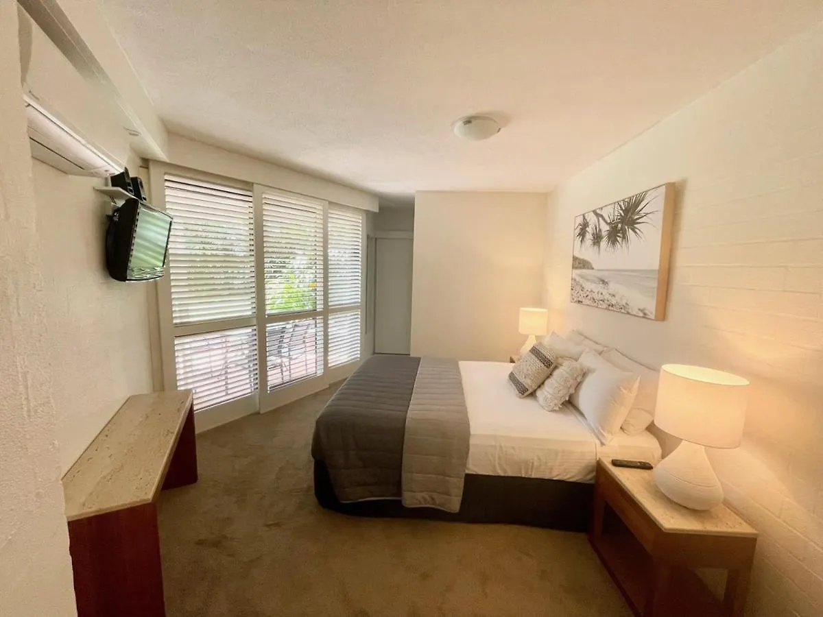 *** Apartahotel Ocean Breeze Resort Noosa Heads Australia